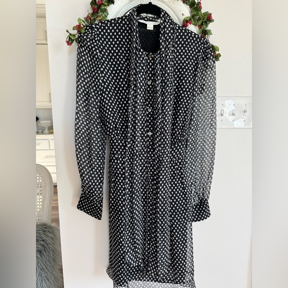 Diane von Furstenberg Silk Arabella 8 - Picture 10 of 15